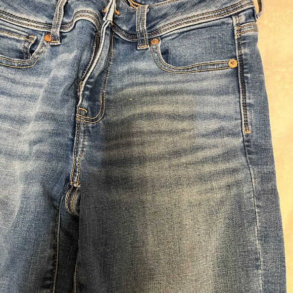 Womens American Eagle Jeans - Picture 2 of 4